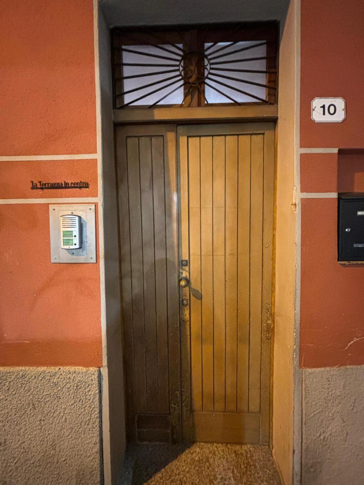 La Terrazza In Centro Apartment Treviglio Exterior photo